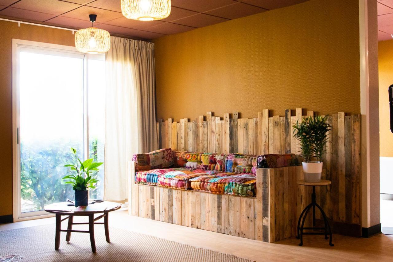 Greet Hotel Castres Saix Saix  Bagian luar foto