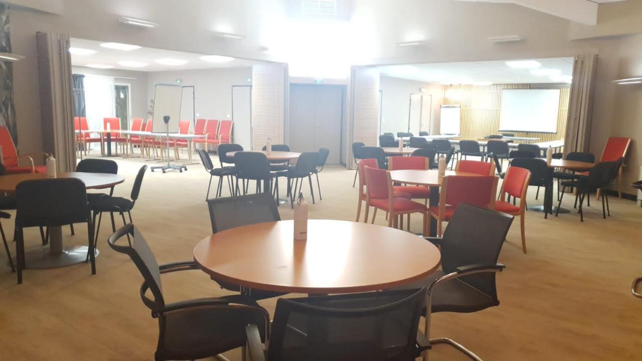 Greet Hotel Castres Saix Saix  Bagian luar foto
