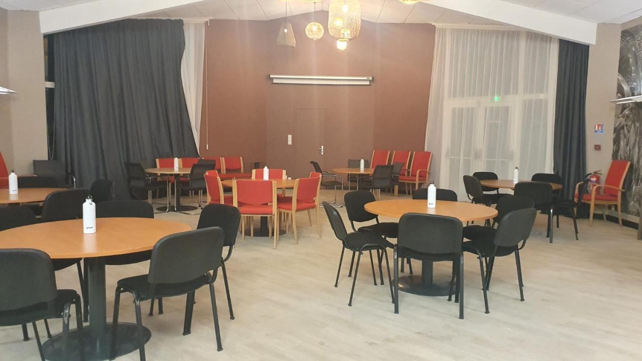Greet Hotel Castres Saix Saix  Bagian luar foto