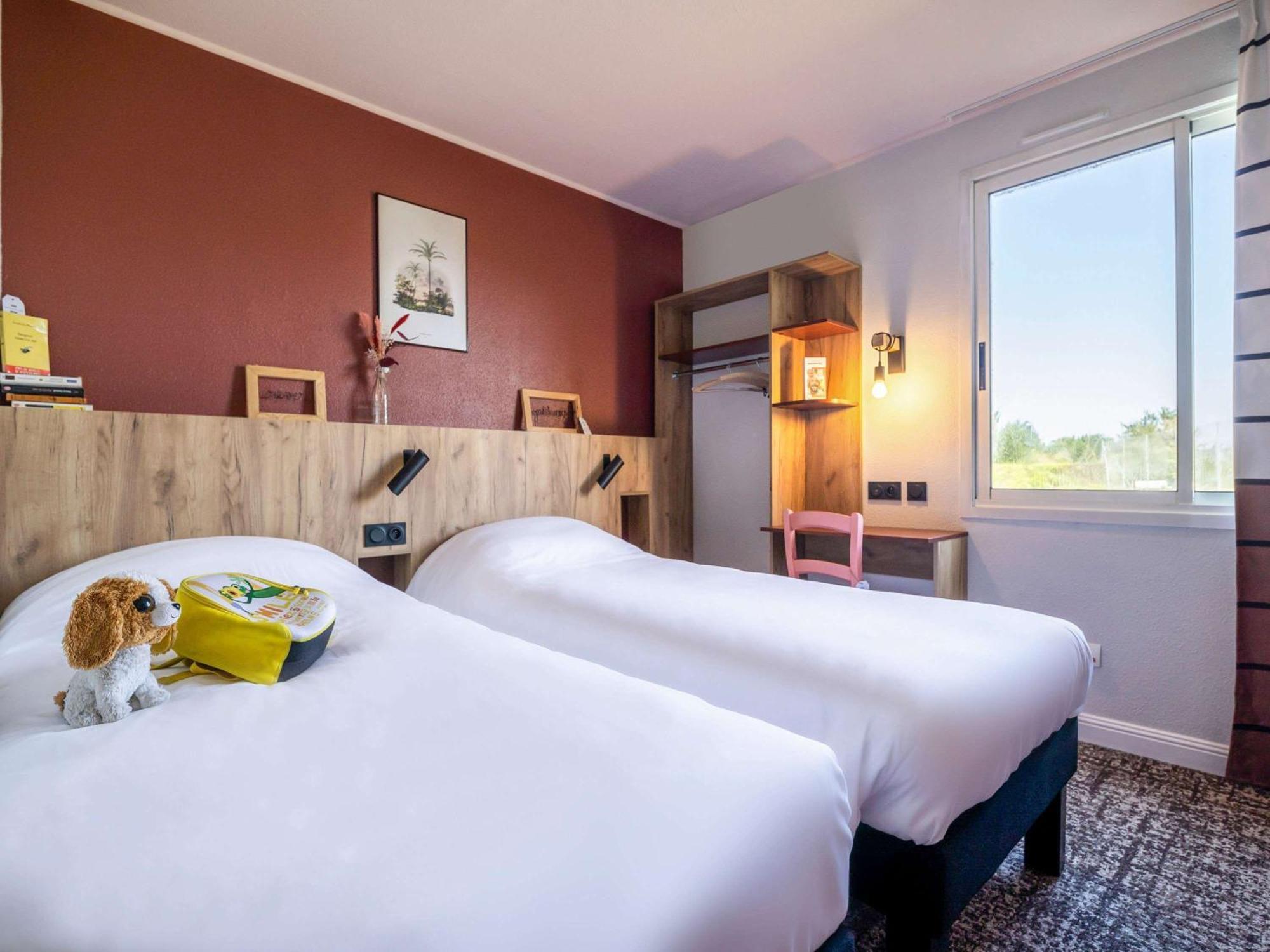 Greet Hotel Castres Saix Saix  Bagian luar foto